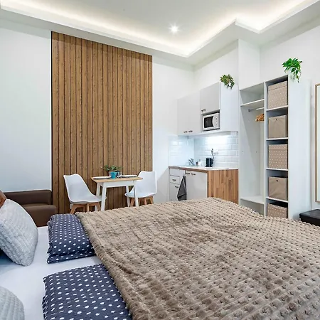 Super - New - Modern - Ac Budapest